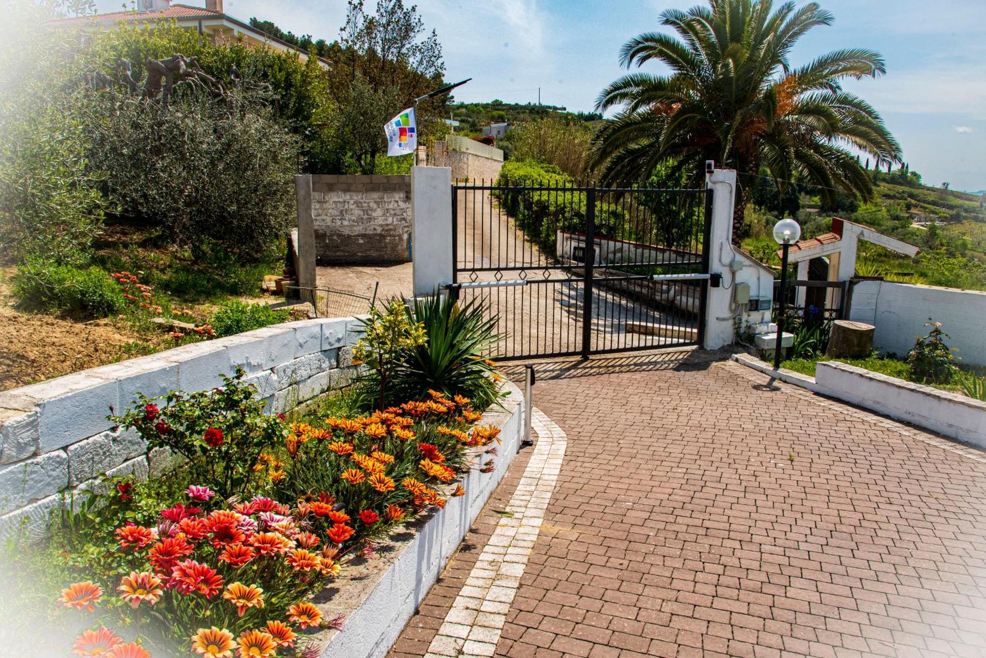 Il Corbezzolo Villa Matera Bagian luar foto